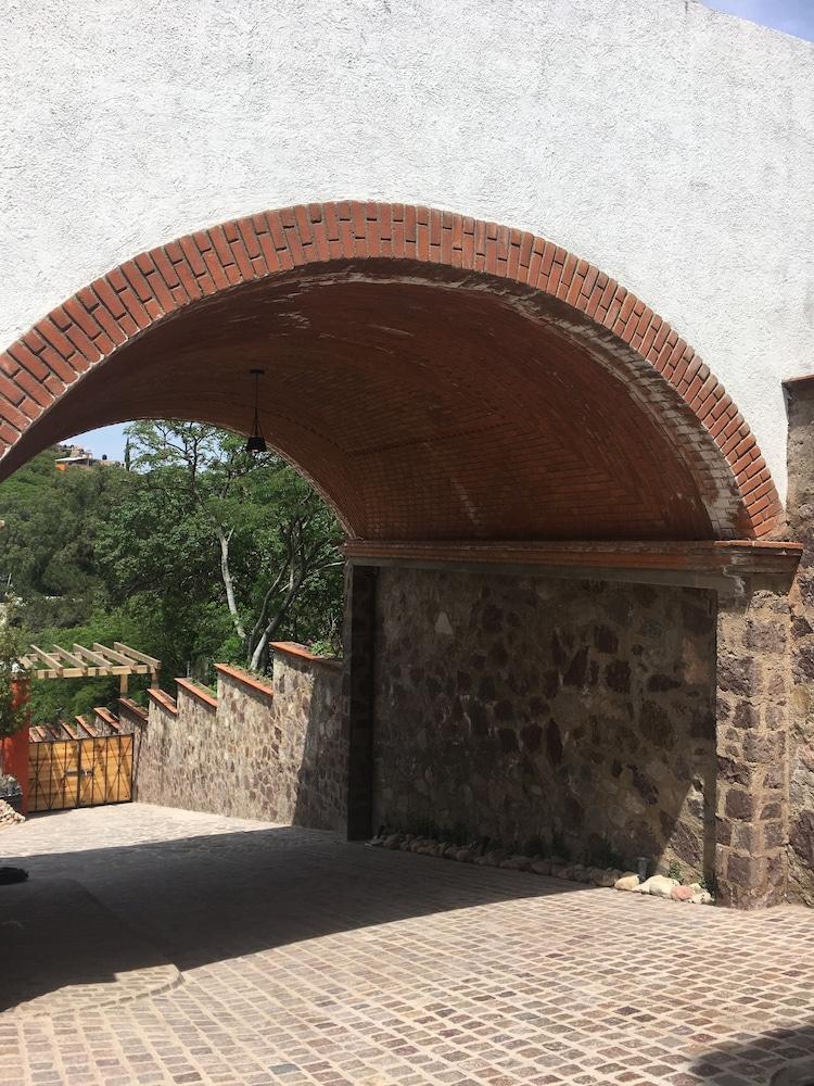 Casa Almendro - Near Union Garden 4*